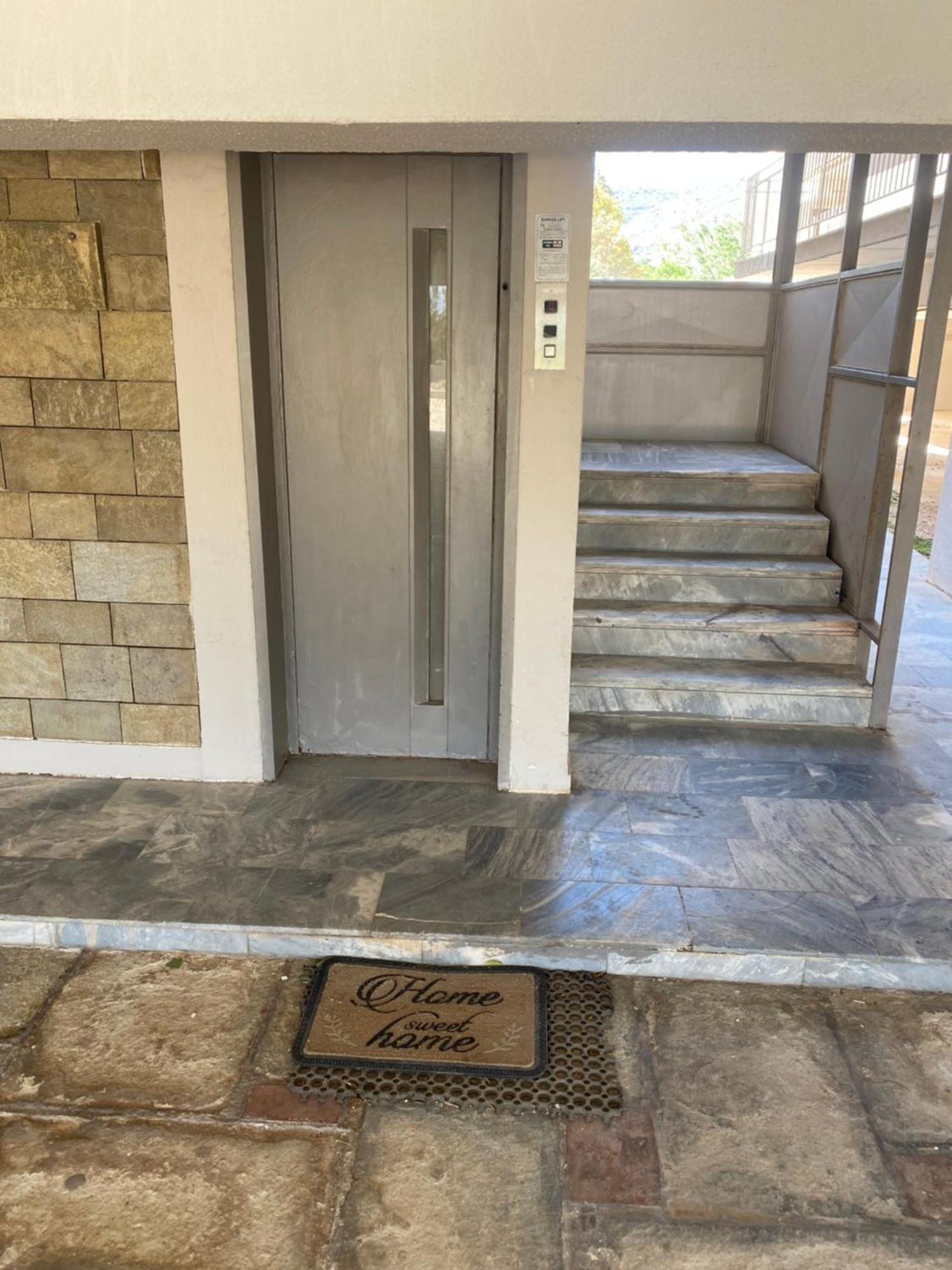 Seashore Happiness Apartments Porto Rafti Bagian luar foto