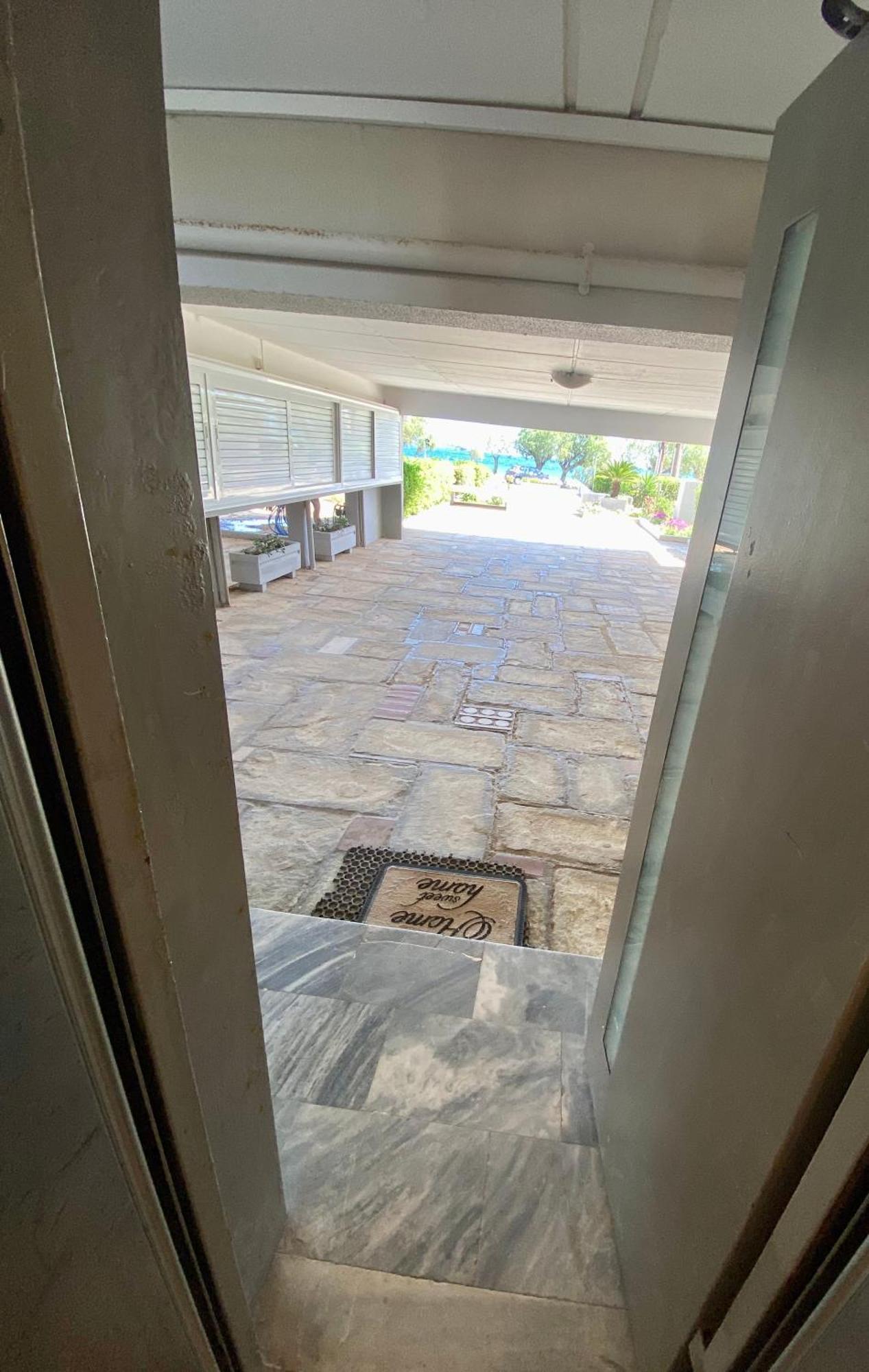 Seashore Happiness Apartments Porto Rafti Bagian luar foto
